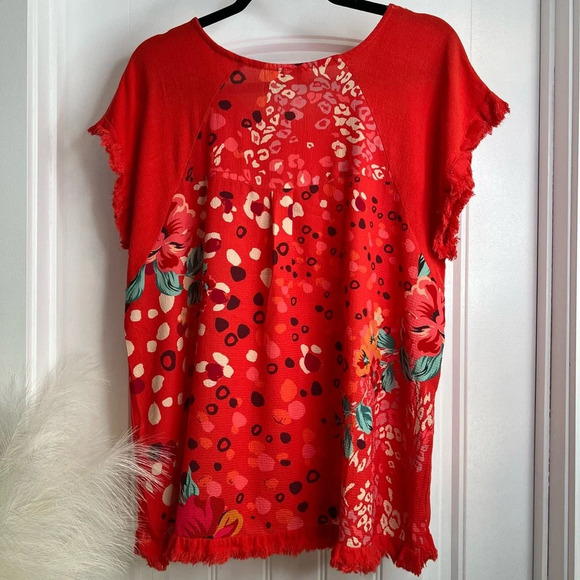 Umgee Vibrant Orange Printed Back Ragged Hem & Sleeves Blouse. Size Small. - Picture 2 of 11